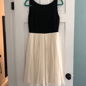 Talbots black and white fit and flair dress | size 4